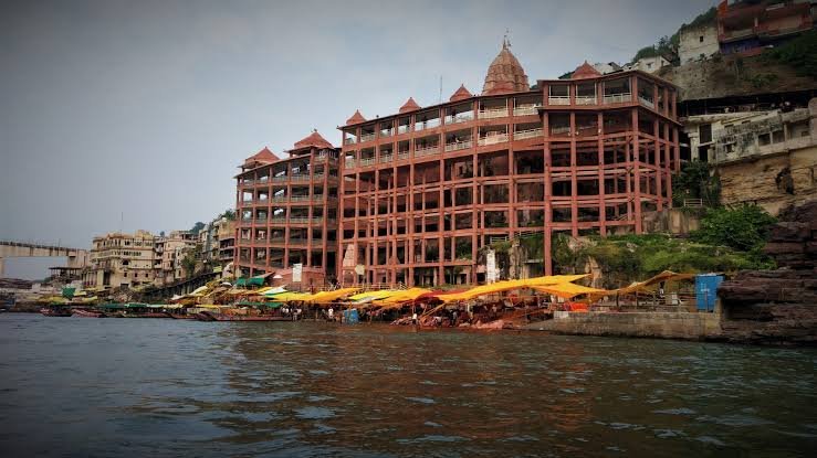 Ujjain To Omkareshwar Taxi Service